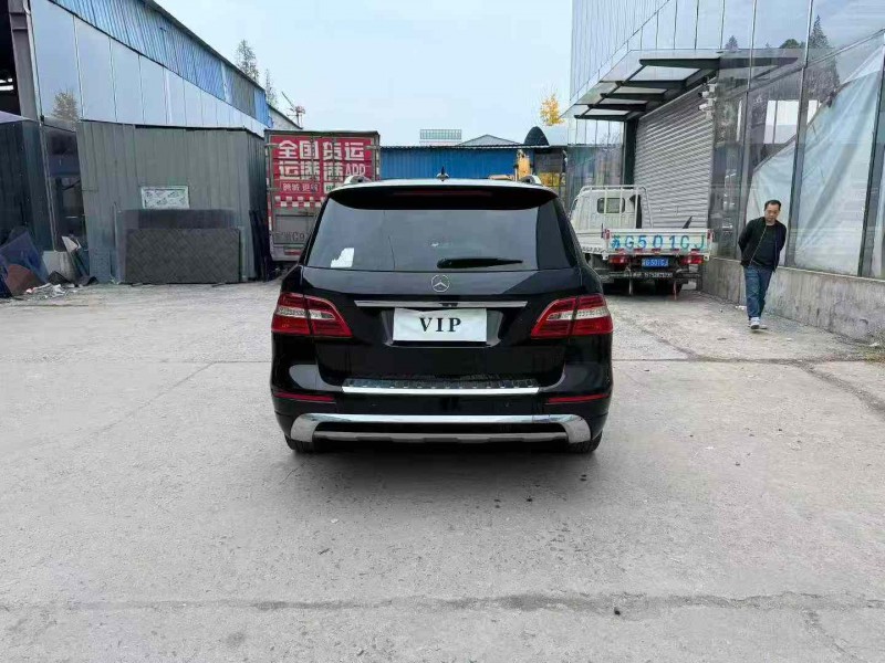 徐州13年奔驰ML9