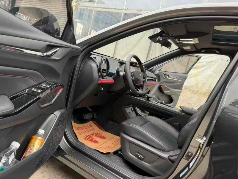 徐州24年长安汽车逸动4