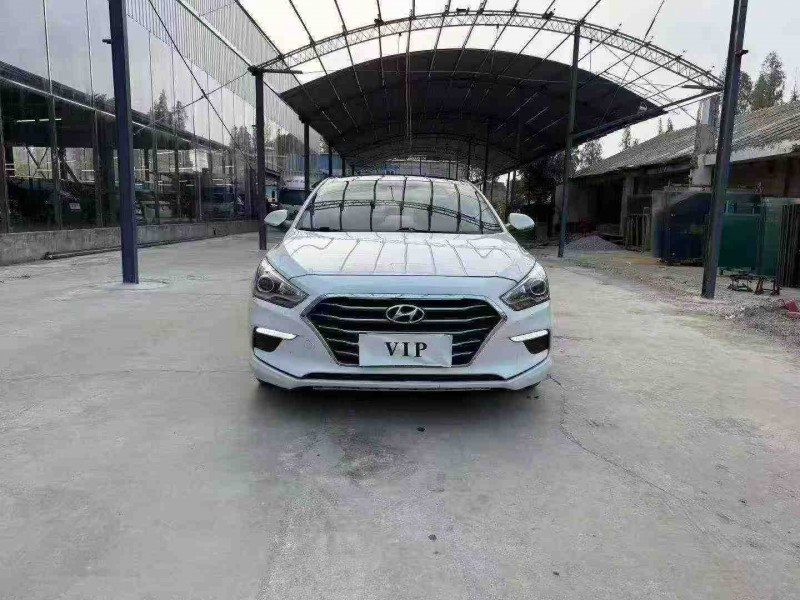 徐州17年现代名图1