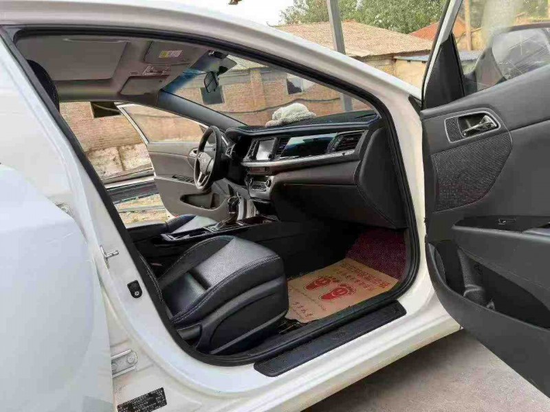 徐州17年现代名图6