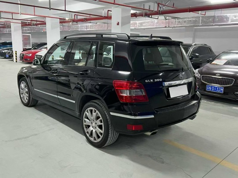 宿迁11年奔驰GLK7