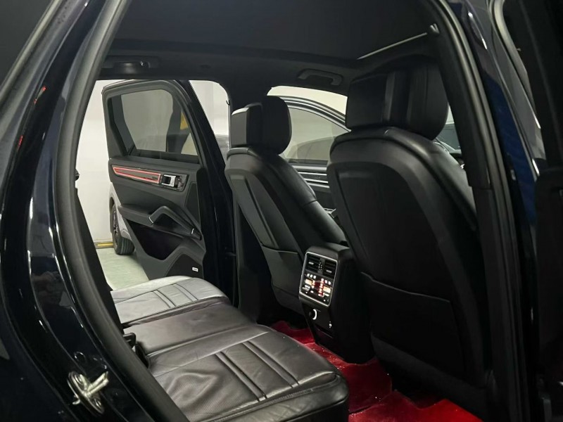 宿迁20年保时捷卡宴6