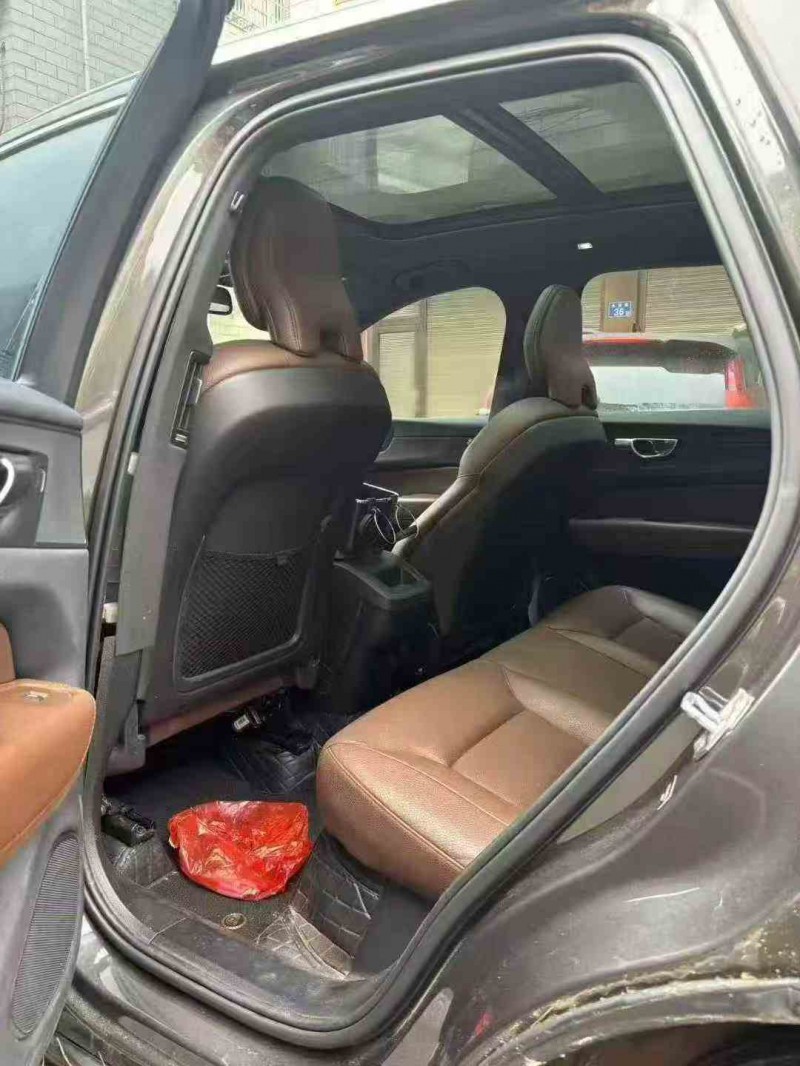 湘潭21年沃尔沃XC605