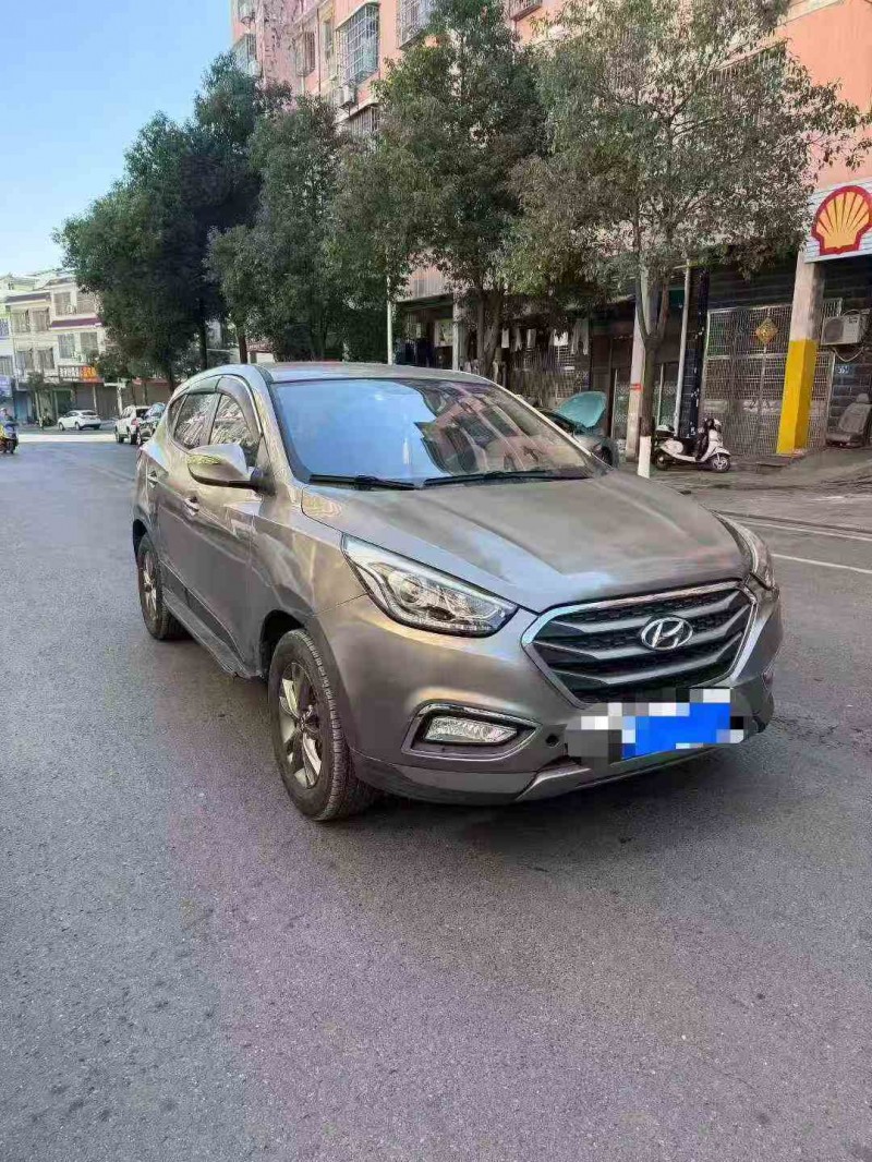 邵阳17年现代ix352