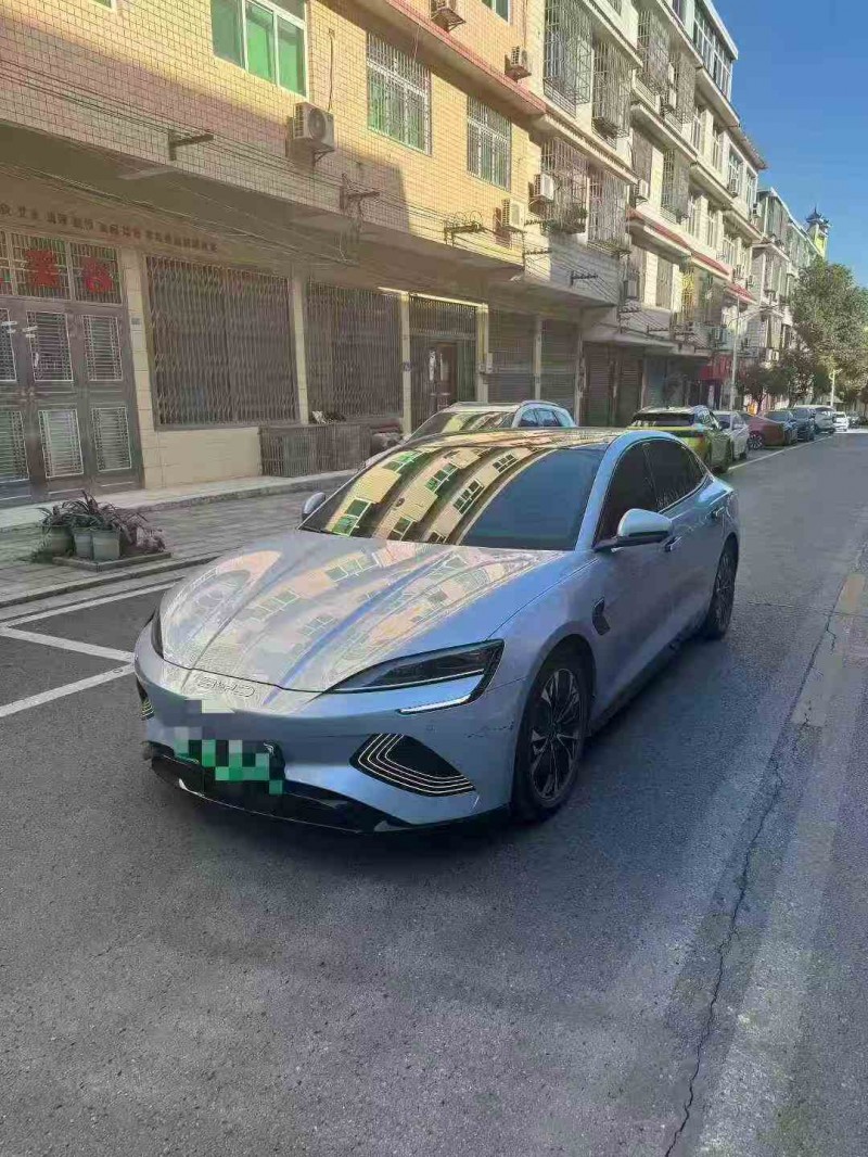 邵阳23年比亚迪海豹3