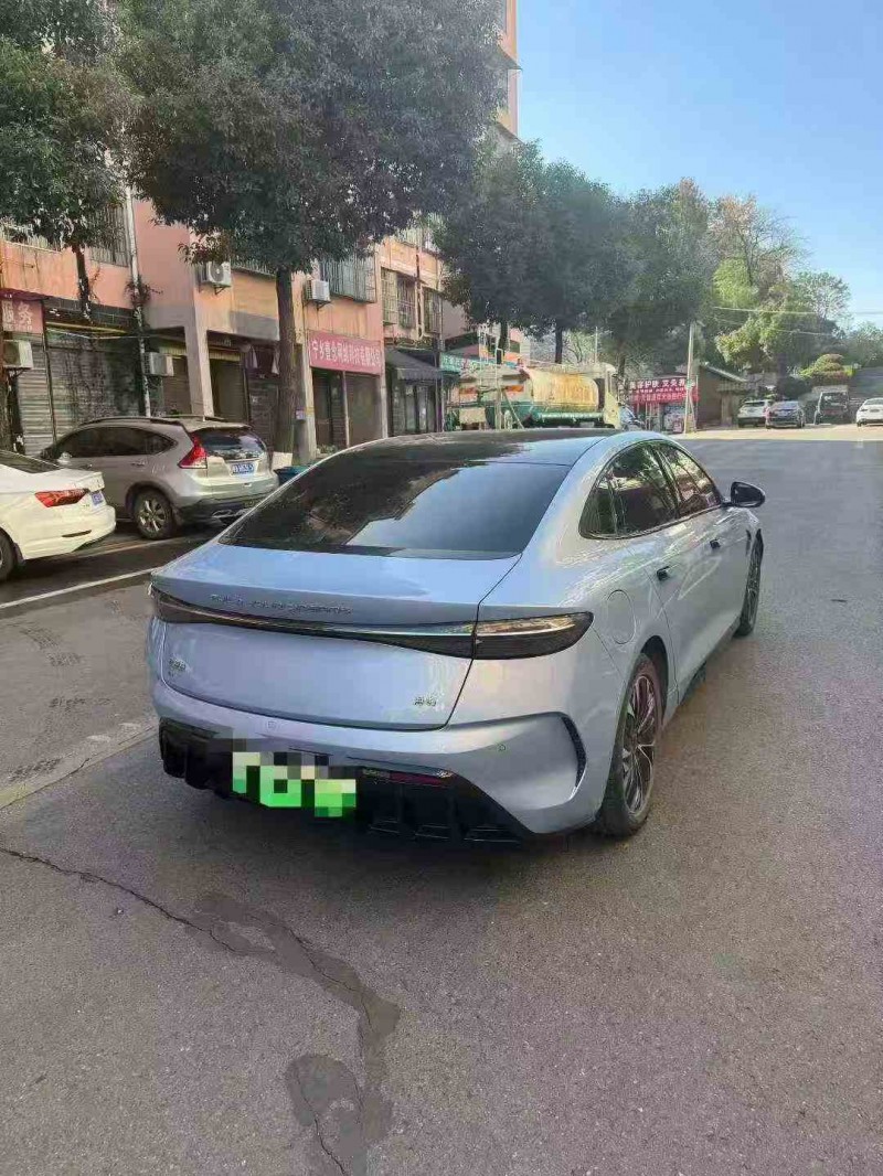 邵阳23年比亚迪海豹7