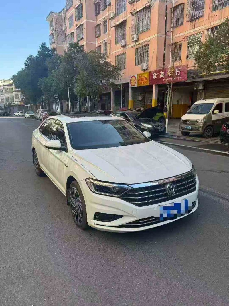 邵阳22年大众速腾2