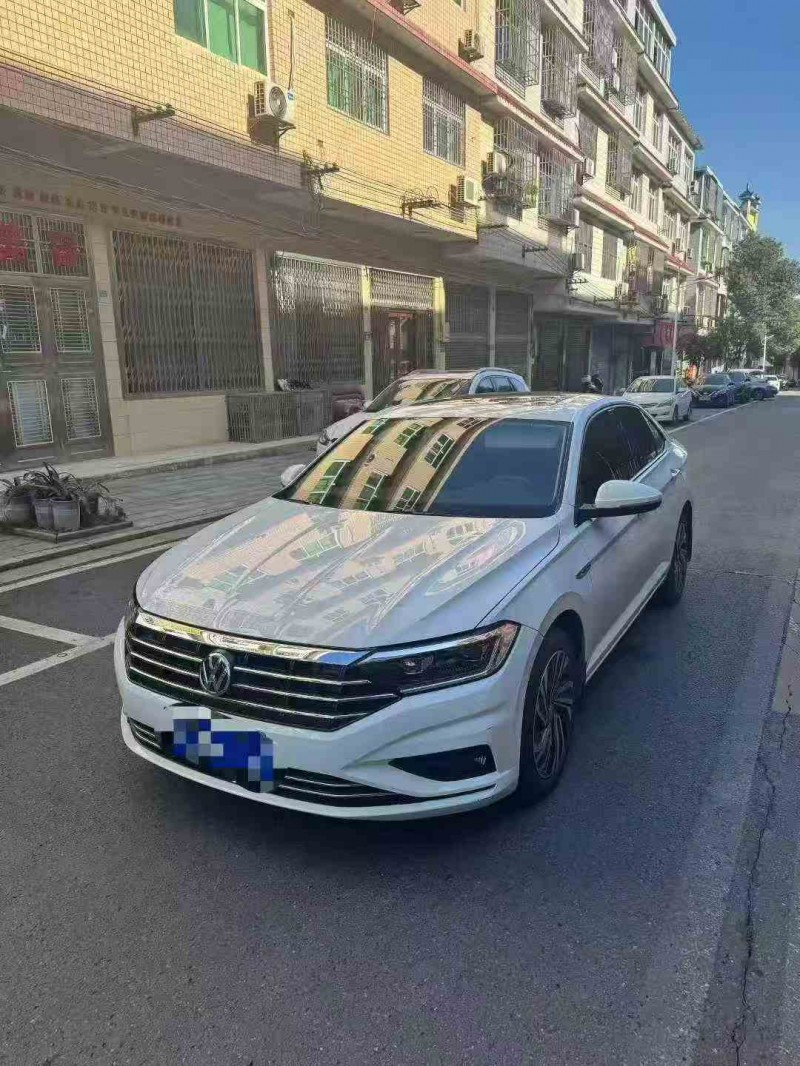 邵阳22年大众速腾3