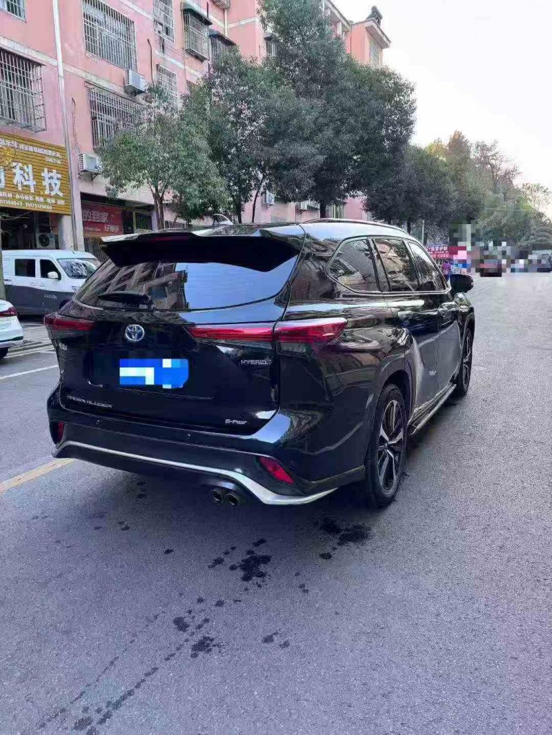 邵阳23年丰田皇冠7