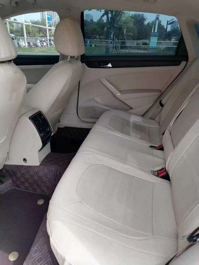 金华15年大众帕萨特7