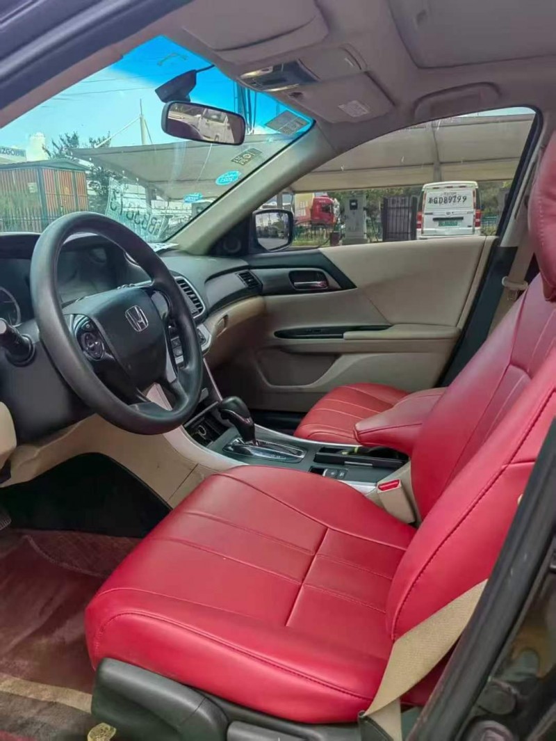 金华16年本田雅阁6