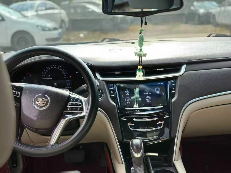 金华14年凯迪拉克XTS7
