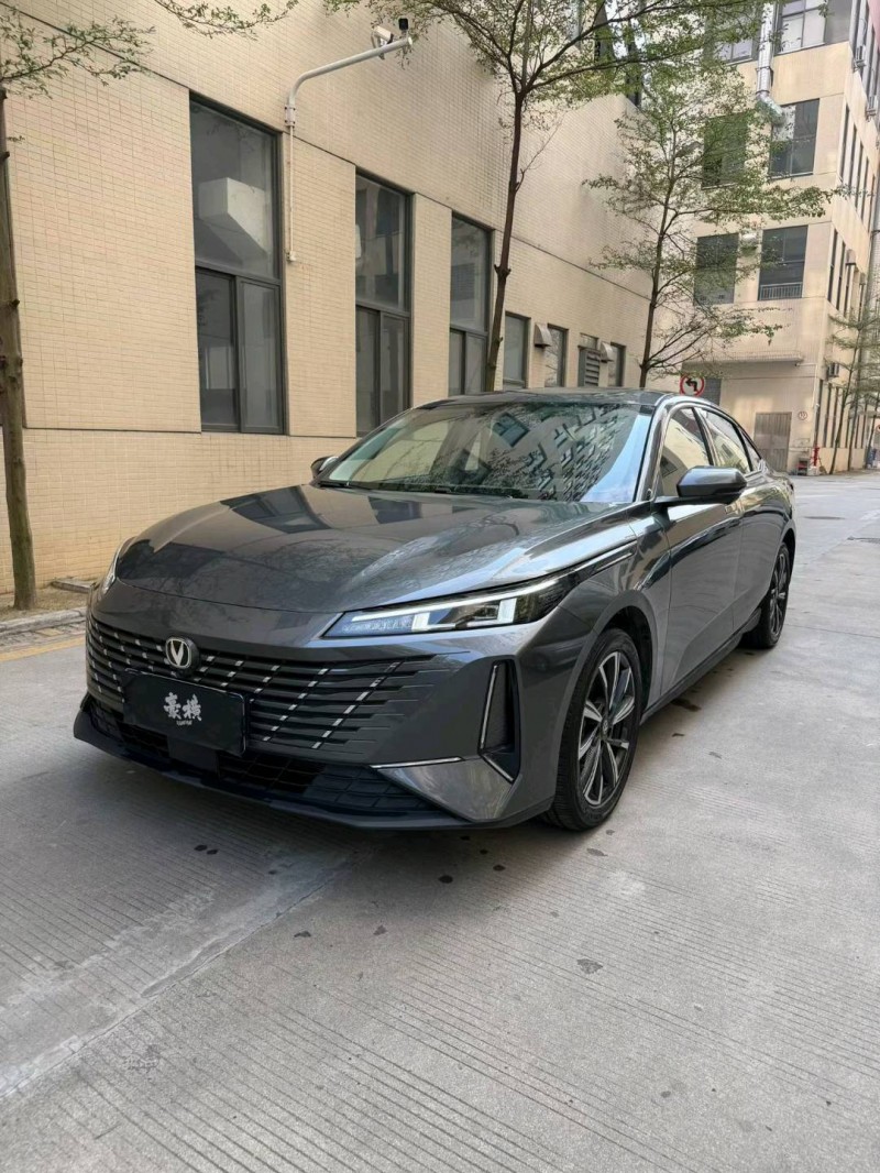 佛山25年长安汽车逸动3