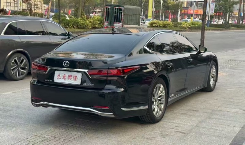 广州23年雷克萨斯LS8
