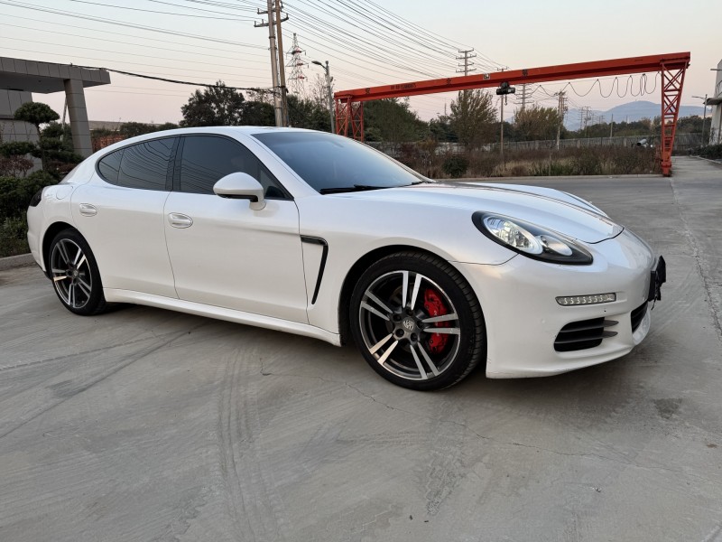 徐州13年保时捷帕拉梅拉3