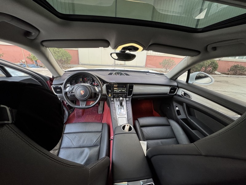 徐州13年保时捷帕拉梅拉5