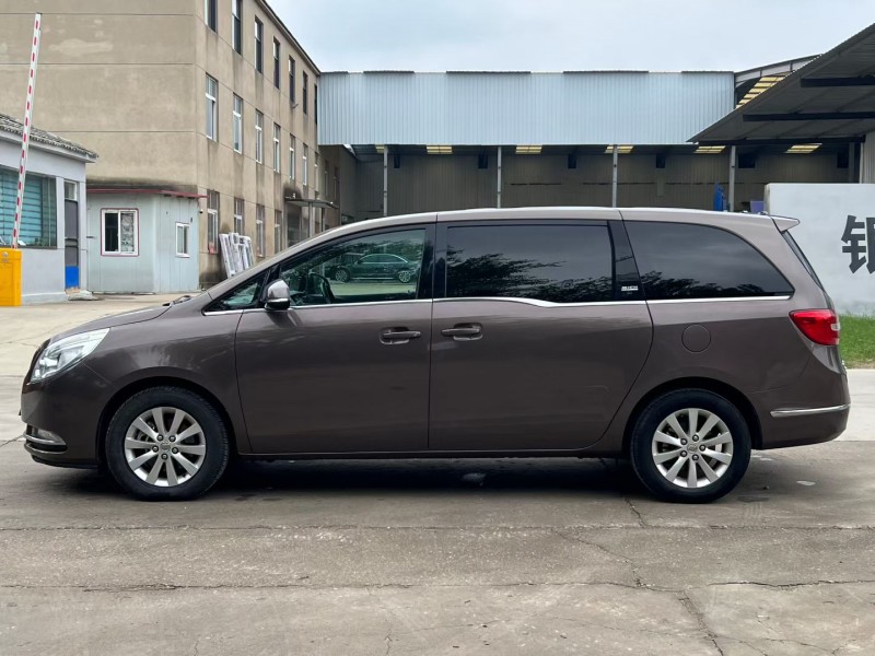 徐州17年别克GL85