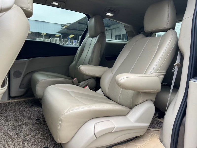 徐州17年别克GL87