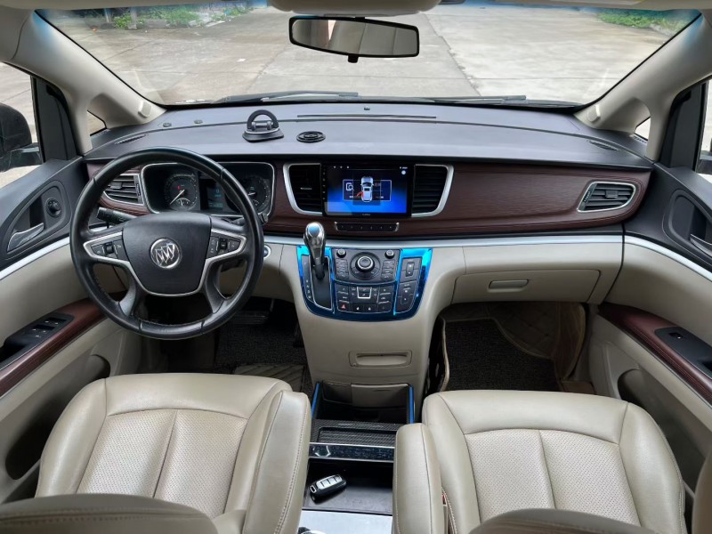 徐州17年别克GL88