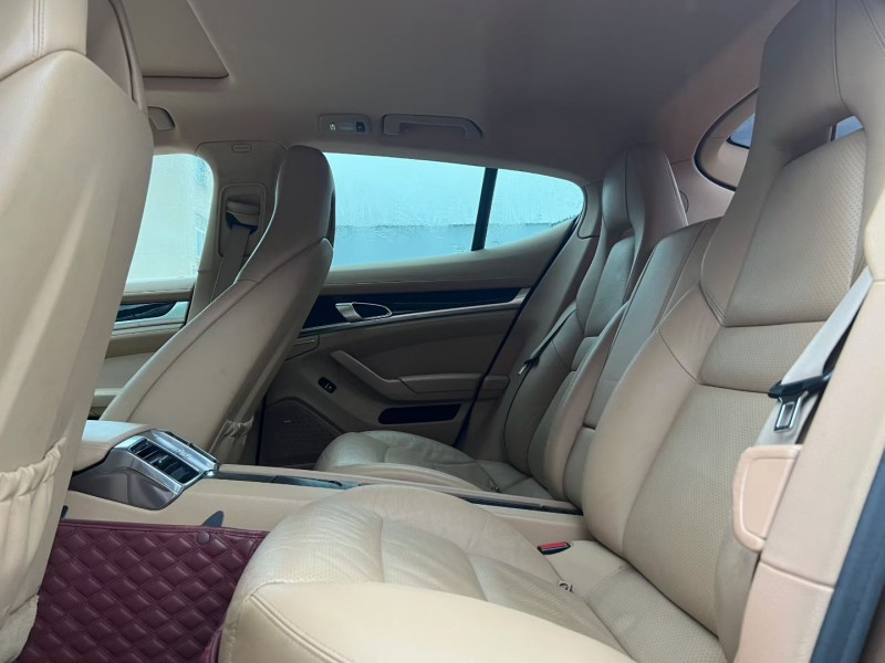 徐州13年保时捷帕拉梅拉7