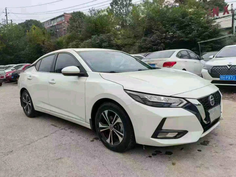 衡阳20年日产轩逸3