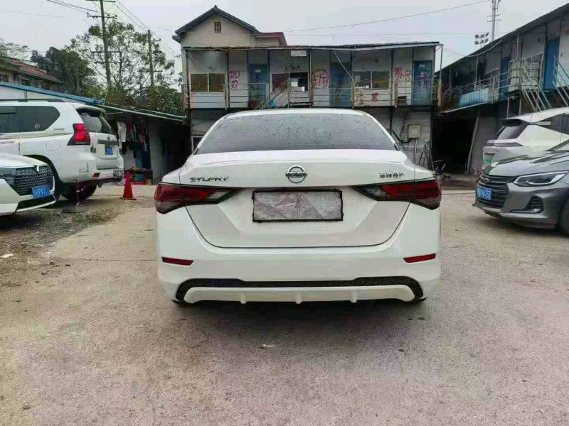 衡阳20年日产轩逸9