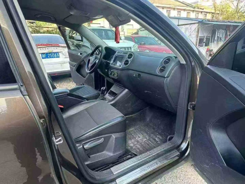 湘潭16年大众途观4