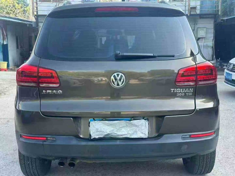 衡阳16年大众途观9