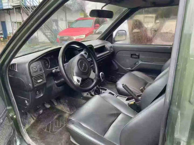 常德17年五十铃皮卡4