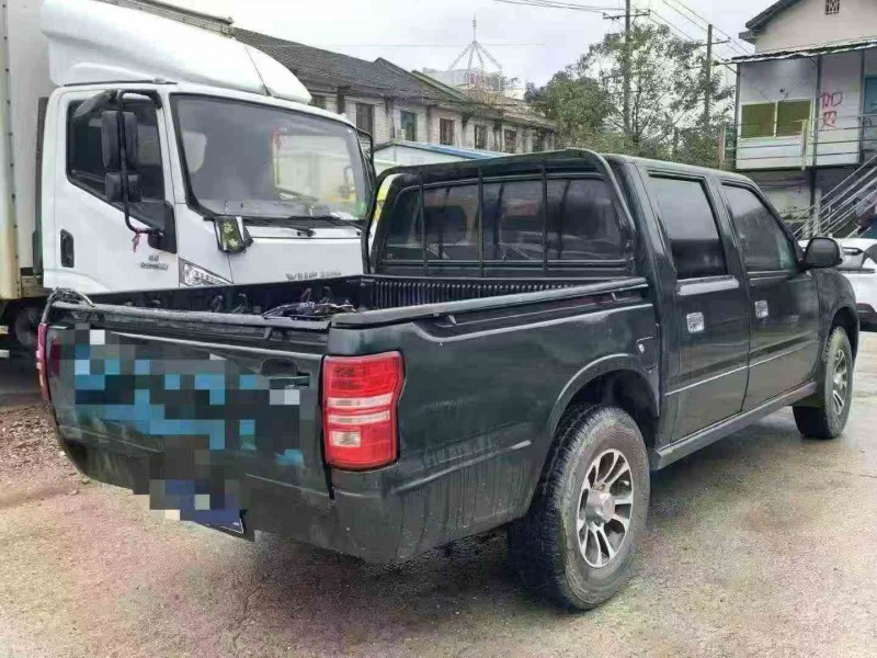 常德17年五十铃皮卡8