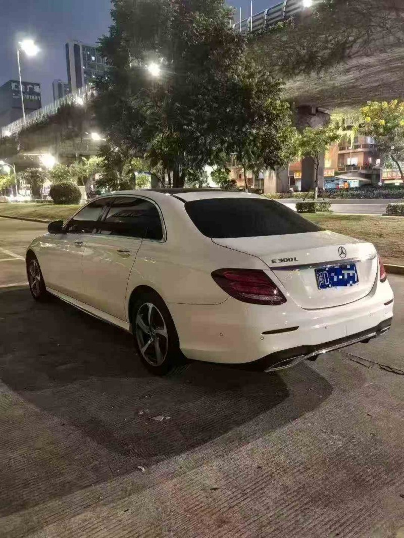 三明19年奔驰E7