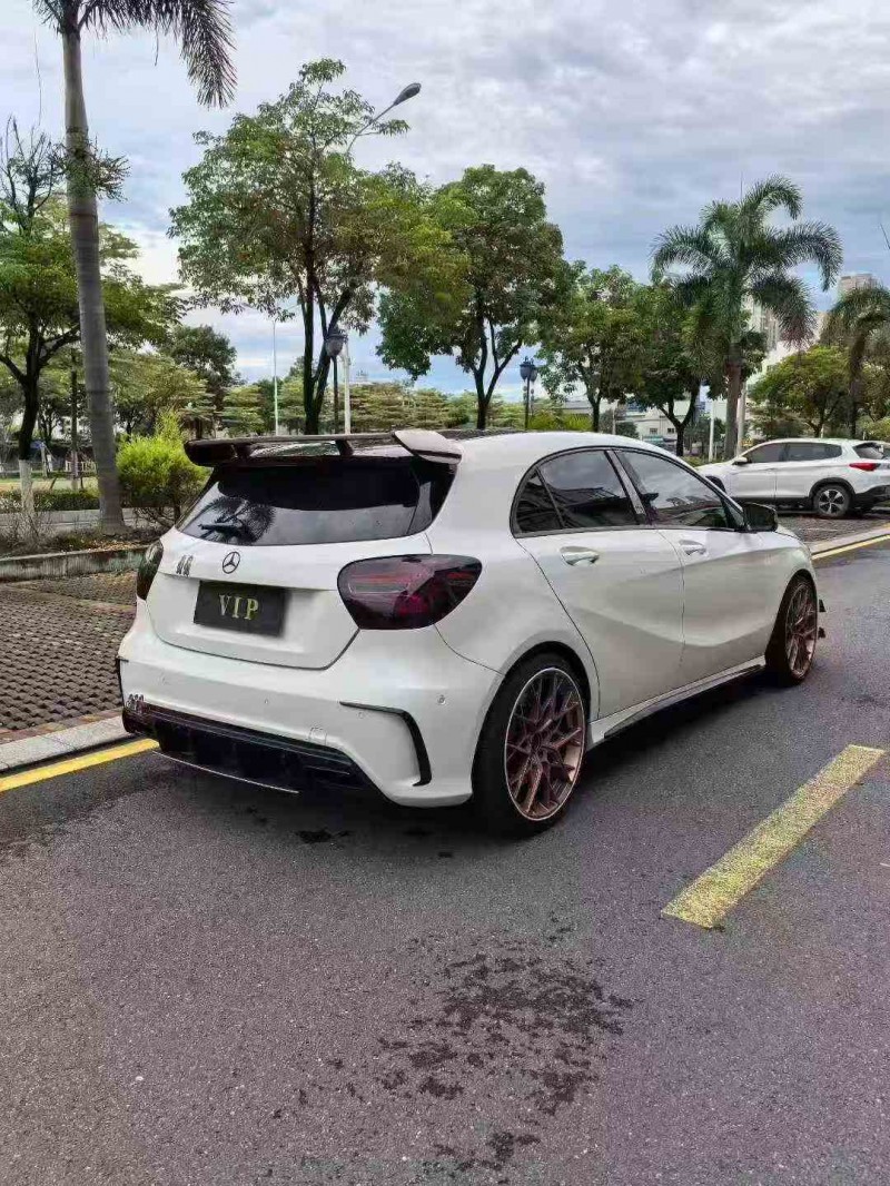 三明18年奔驰AMG8