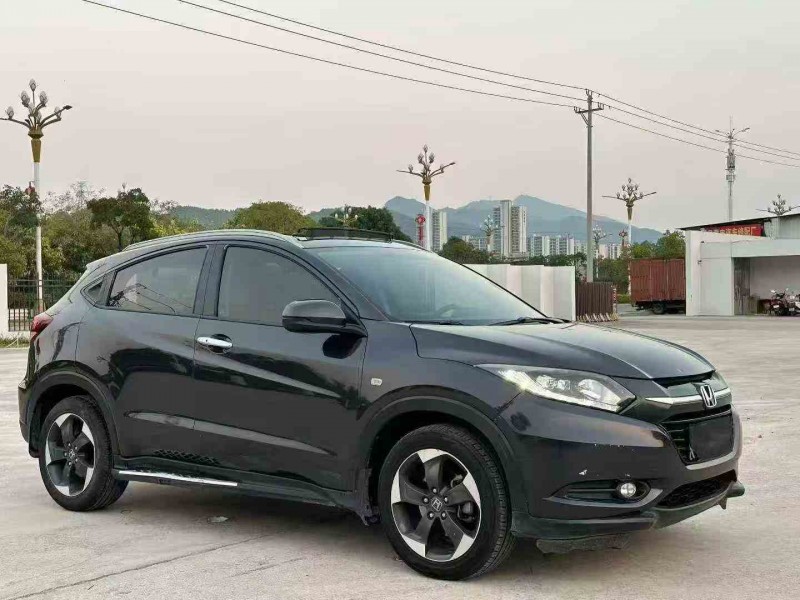 莆田18年本田缤智3