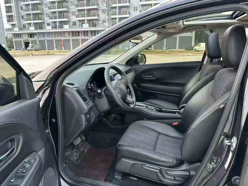 莆田18年本田缤智5