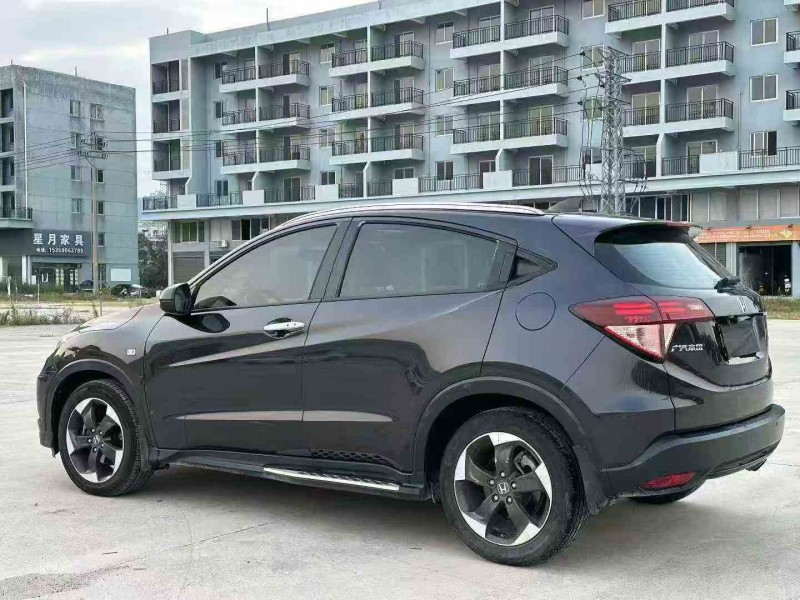 莆田18年本田缤智8