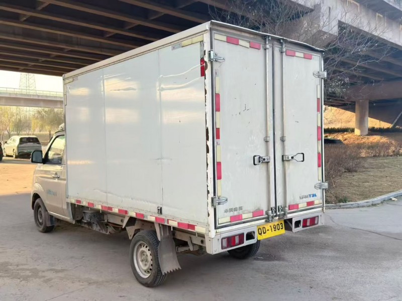 青岛23年华晨鑫源7