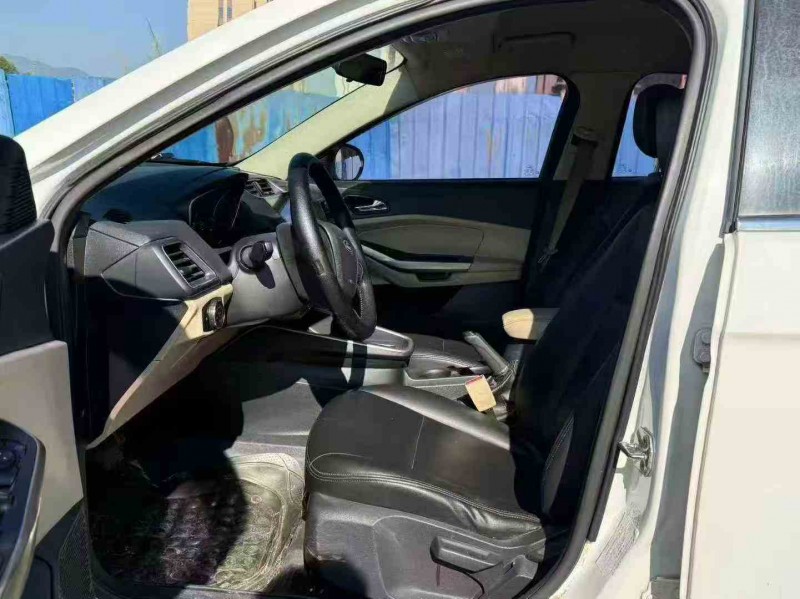 三明18年福特福克斯6