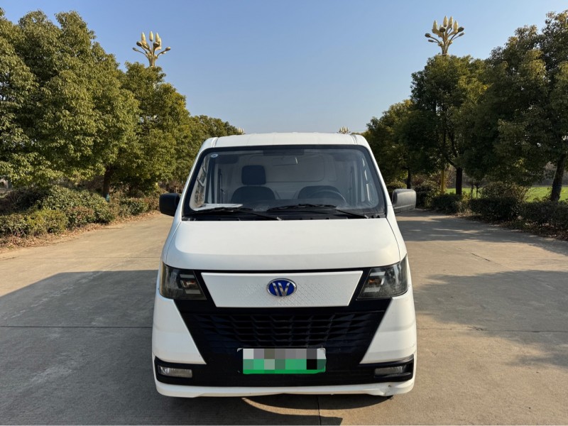 盐城23年万象汽车T011