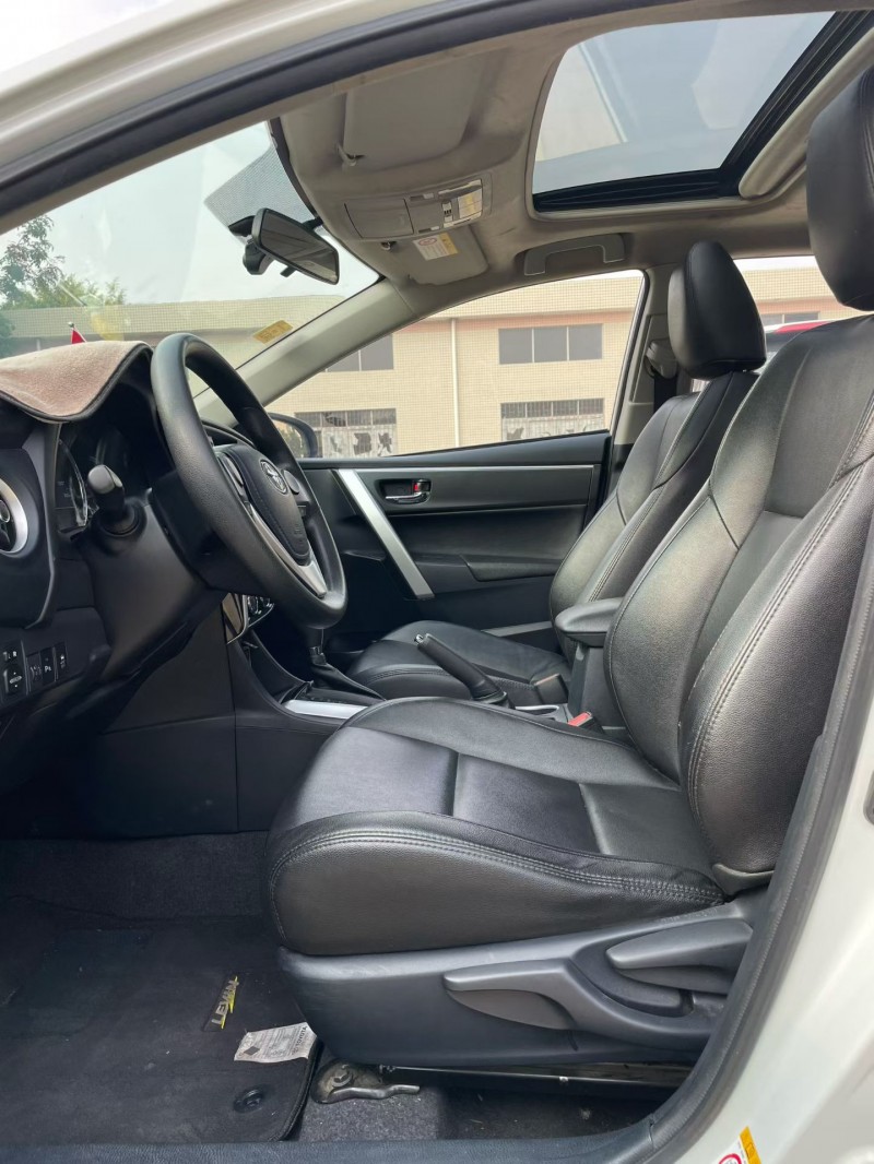 中山19年丰田雷凌8