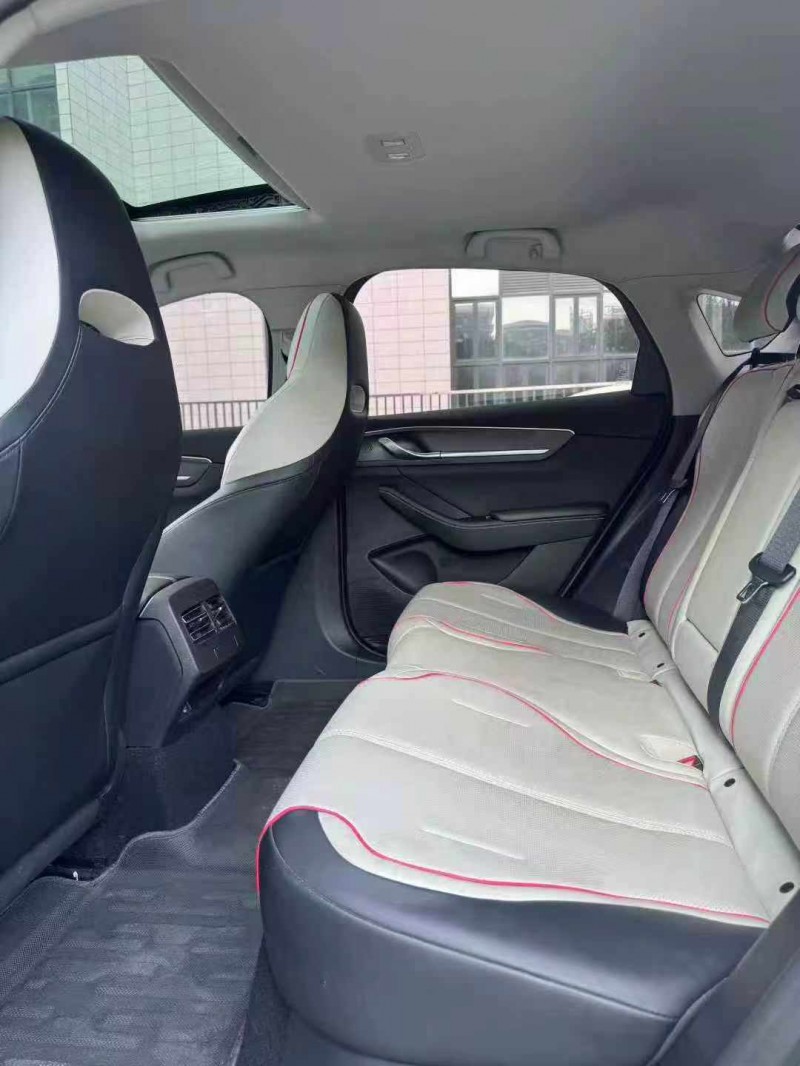 佛山24年比亚迪驱逐舰5