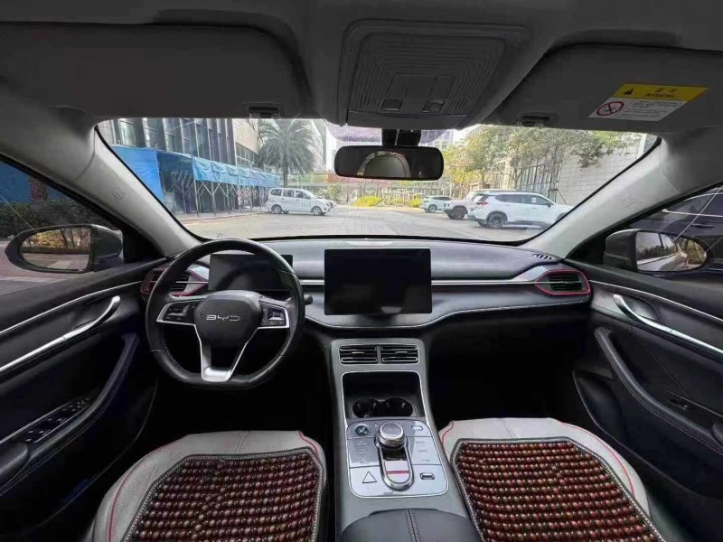 佛山24年比亚迪驱逐舰6