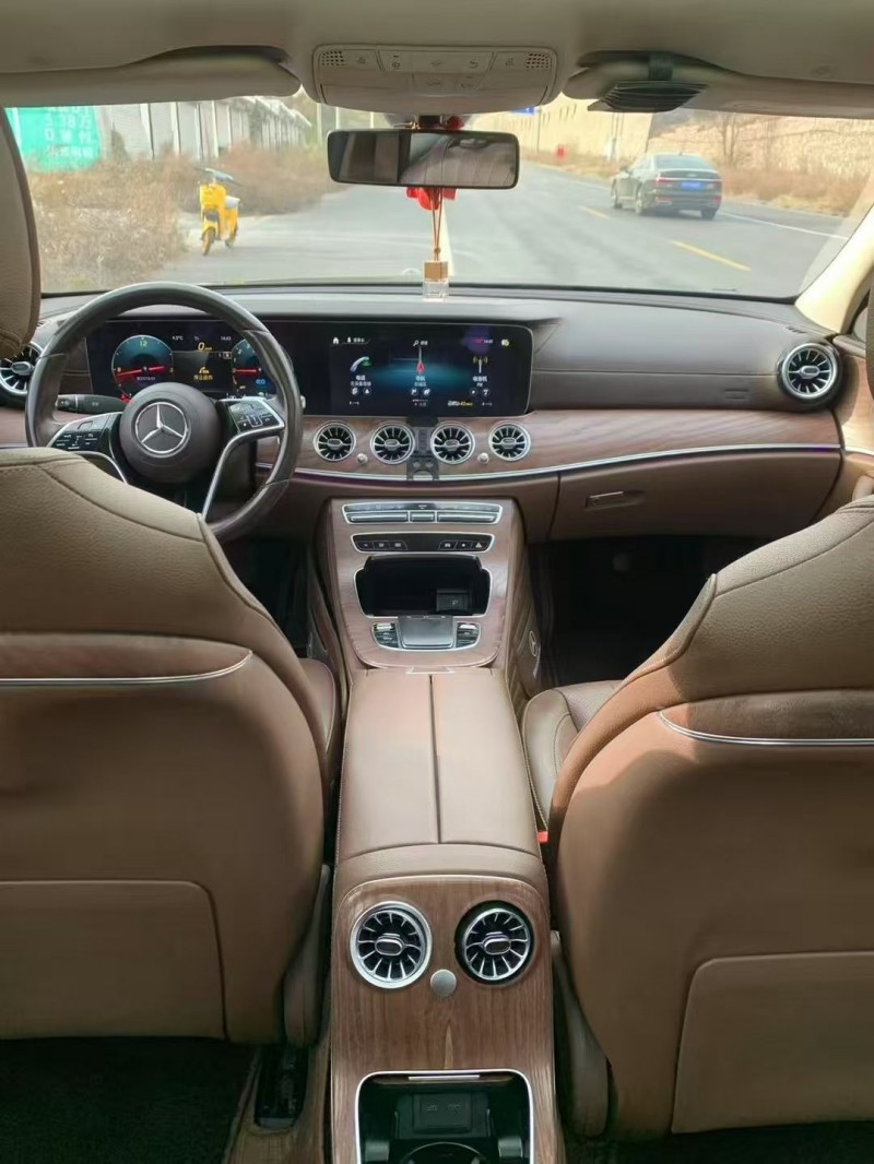 邯郸22年奔驰E8
