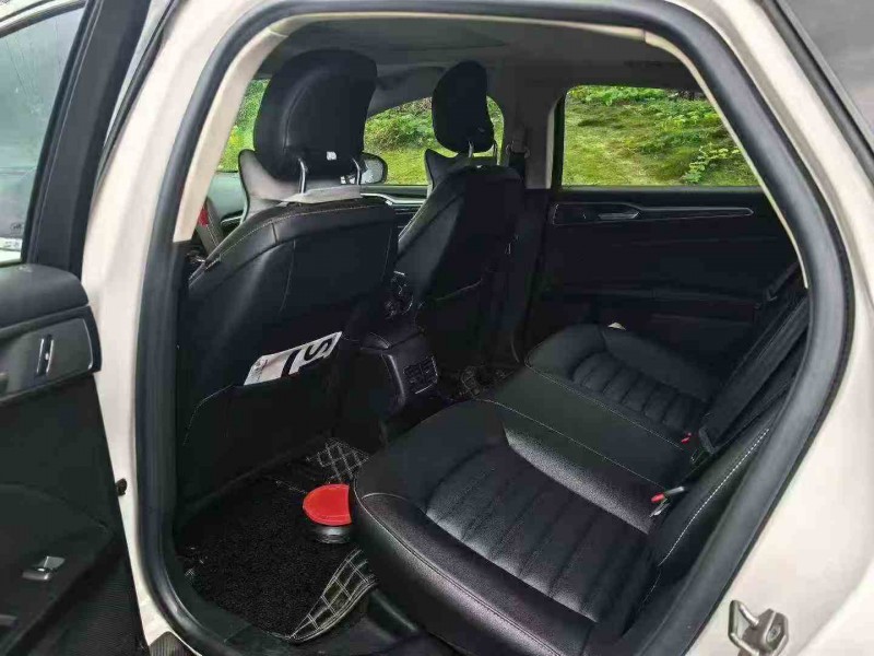 莆田20年福特蒙迪欧5