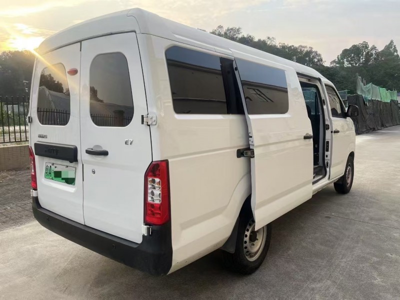 江门25年开瑞江豚8