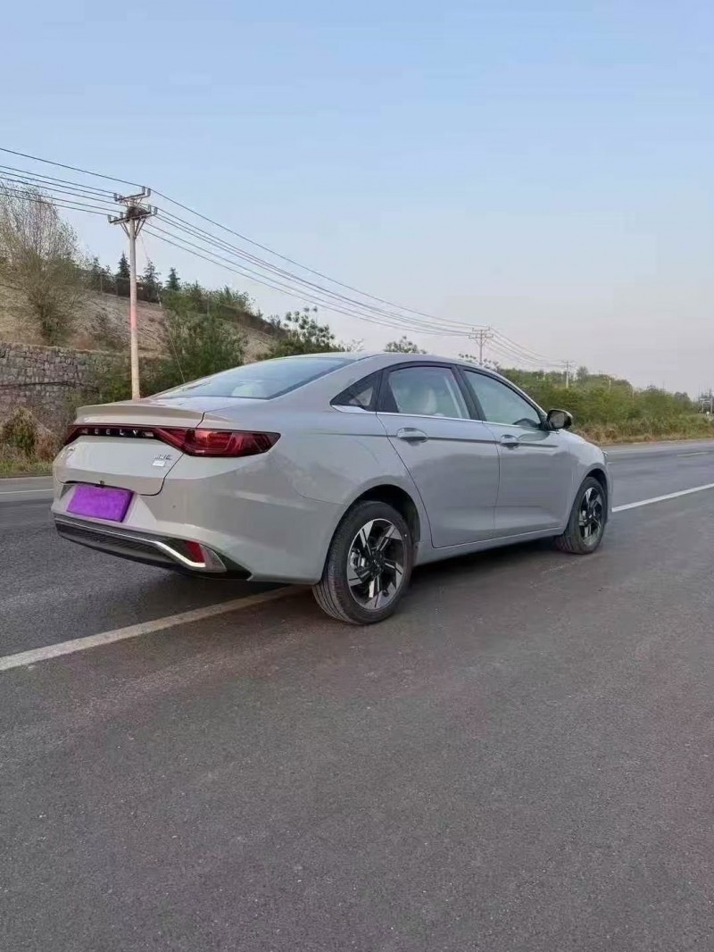 邯郸24年吉利雷神8