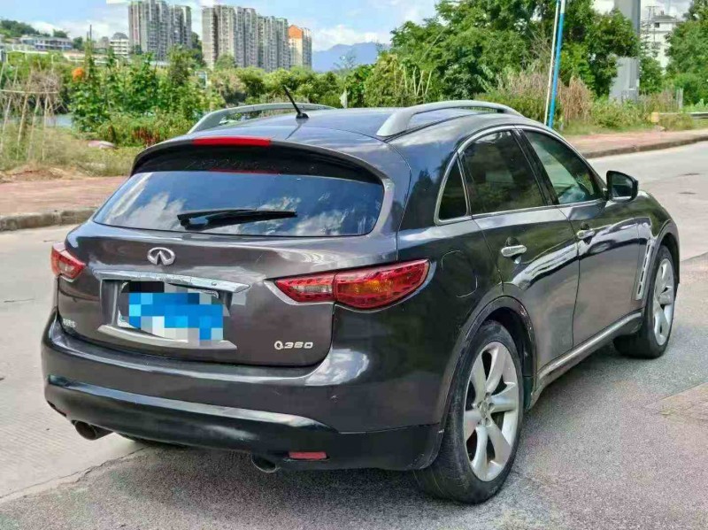 三明09年英菲尼迪FX358