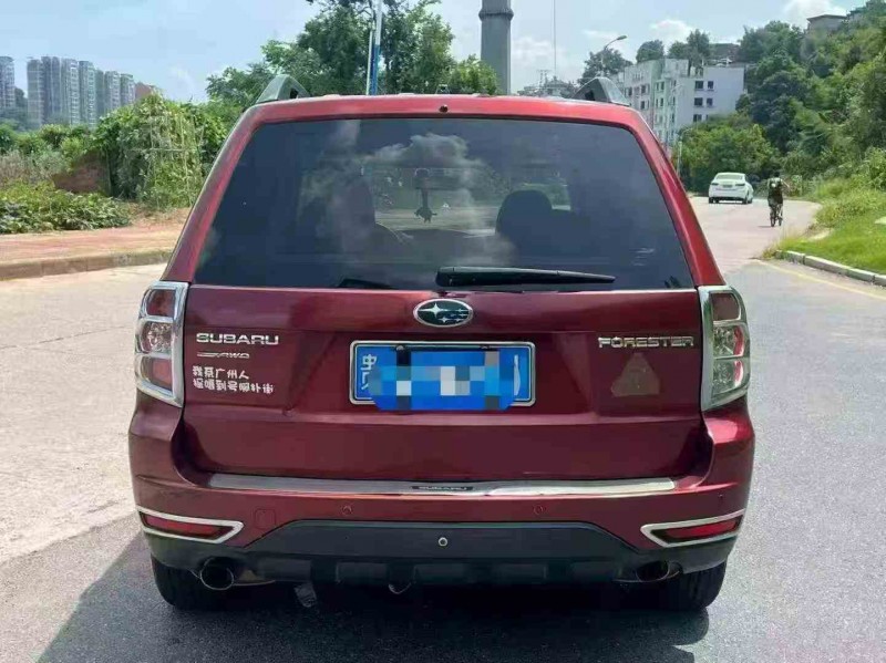 泉州12年斯巴鲁森林人9