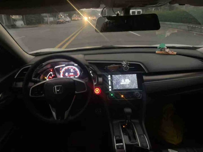 钦州20年本田思域5