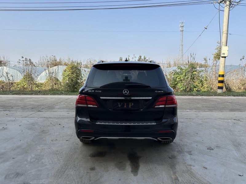 徐州17年奔驰GLE9