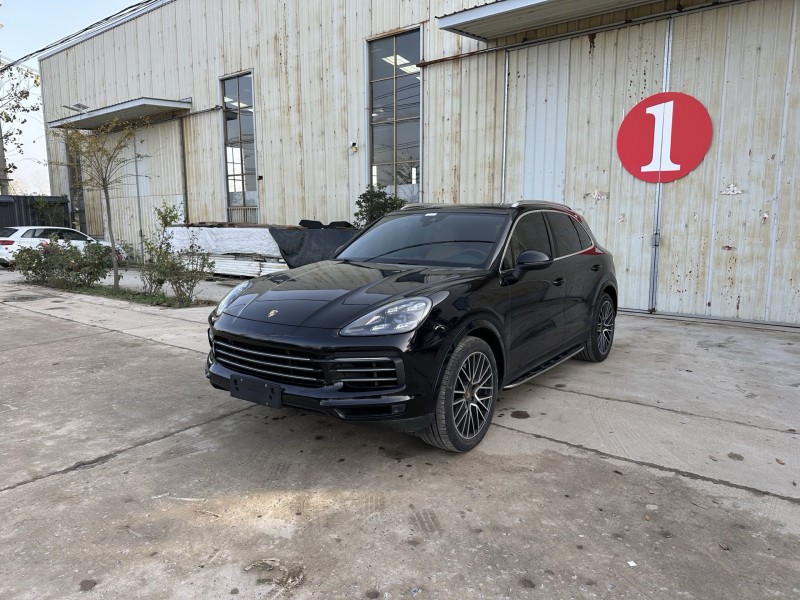 徐州18年保时捷卡宴2